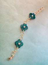 Clover bracelet, Green (genuine alligator)