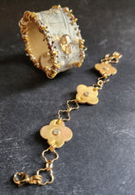 Clover bracelet, vintage gold leather
