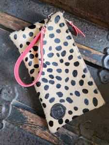 Cheetah wrislet handbag